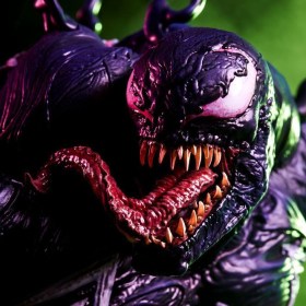 Venom Marvel Premium Format Statue by Sideshow Collectibles